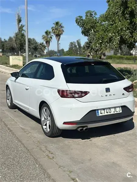 Usado Seat Leon SC FR 184 CV (135 kW) 2016 Blanco Utilitario