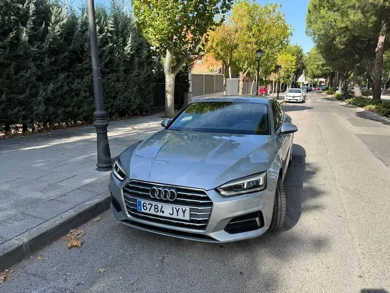 Usado Audi A5 Sportback S-Line 230 CV (169 kW) 2017 Gris / plata Utilitario