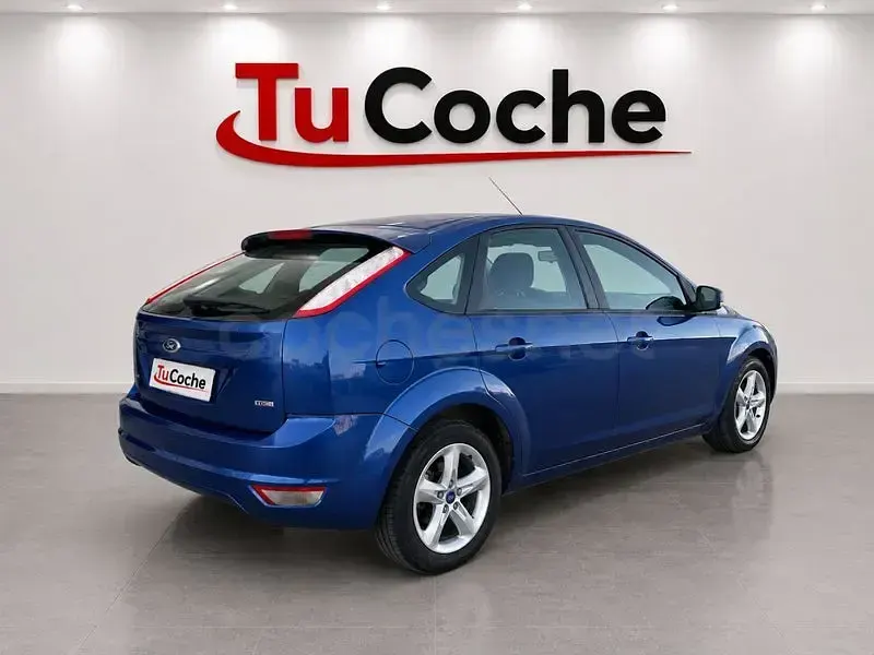 Usado Ford Focus Trend 109 CV (80 kW) 2009 Azul Berlina