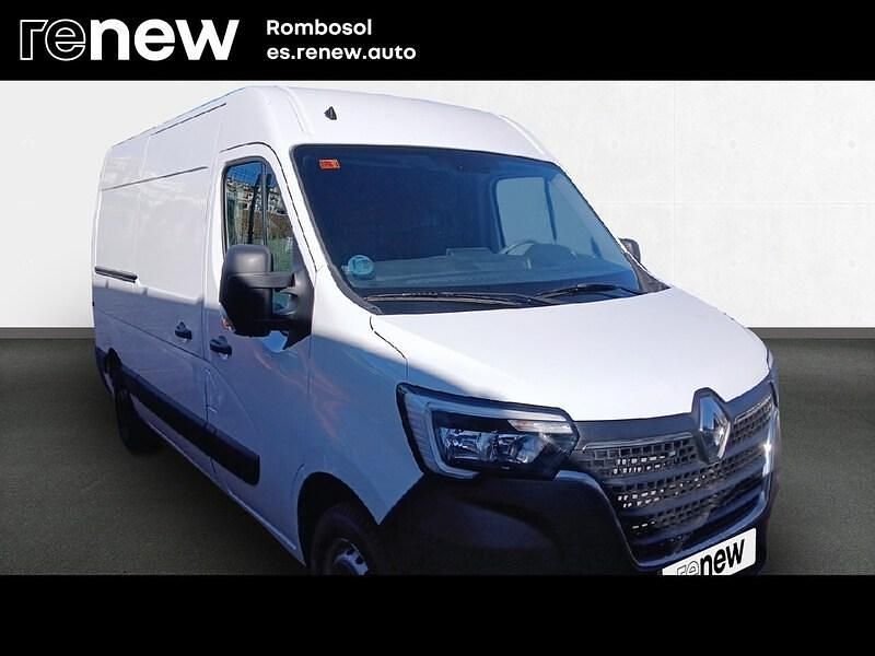 Usado Renault Master 135 CV (99 kW) 2023 Blanco Monovolumen