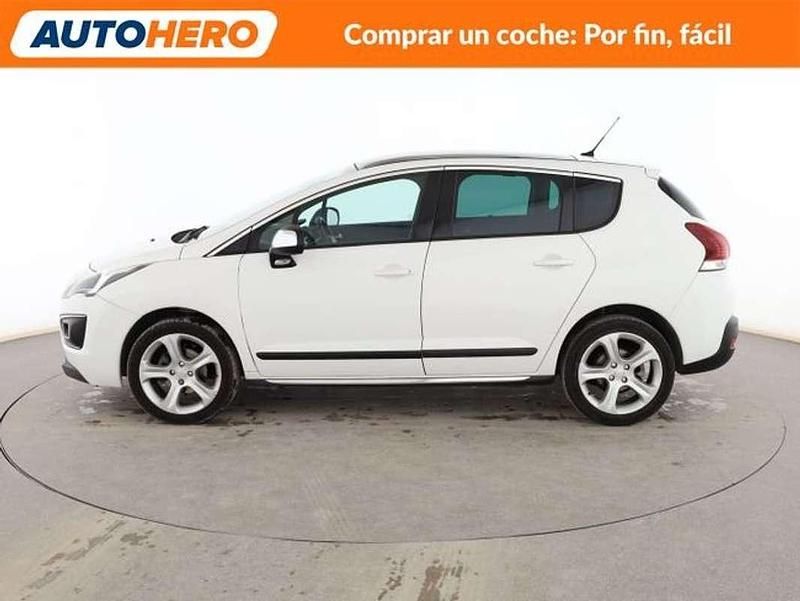 Usado Peugeot 3008 114 CV (83 kW) 2014 Blanco Familiar
