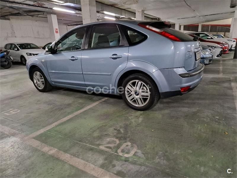 Azul Usado 2007 Ford Focus Trend Berlina | 3500 € (Buen precio) - Imagen 1/4