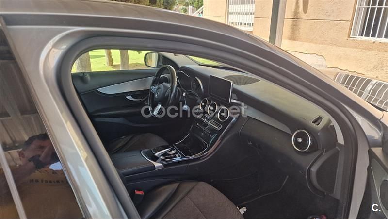 Usado Mercedes C220 170 CV (125 kW) 2015 Gris / plata Berlina
