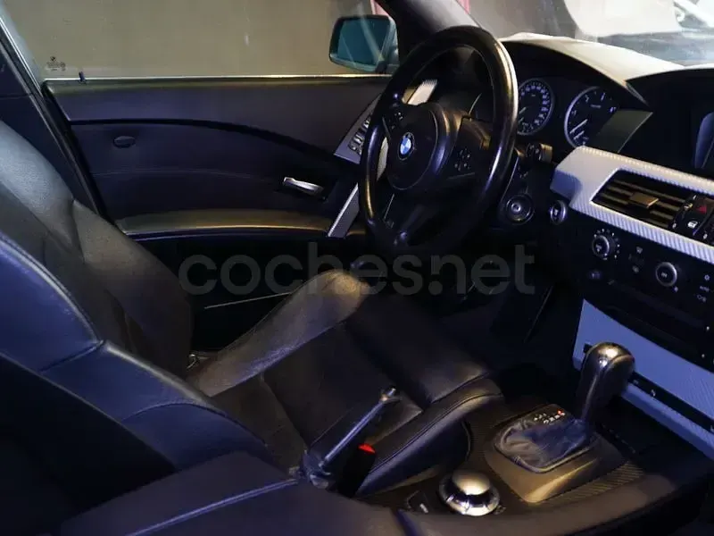 Usado BMW 535 Comfort Edition 272 CV (200 kW) 2005 Gris / plata Berlina