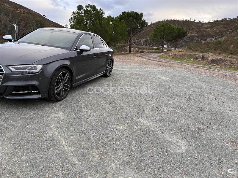 Gris / plata Usado 2014 Audi S3 Berlina | 29.999 € (Un poco caro) - Imagen 1/4