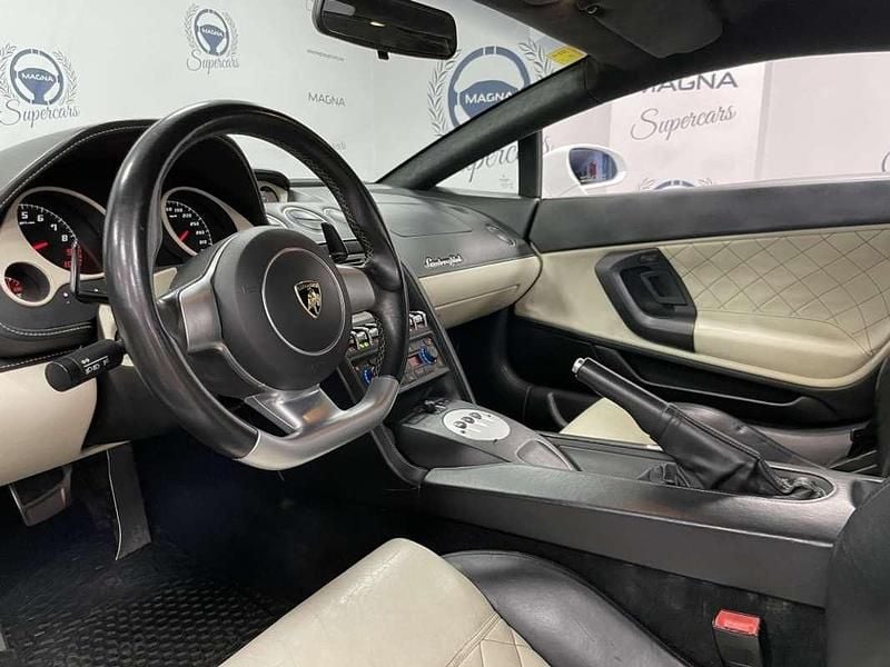 Usado Lamborghini Gallardo 560 CV (411 kW) 2009 Blanco Coupe
