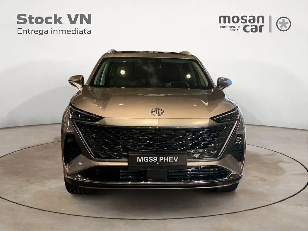 Nuevo MG MGS9 299 CV (219 kW) 2026 Plateado SUV