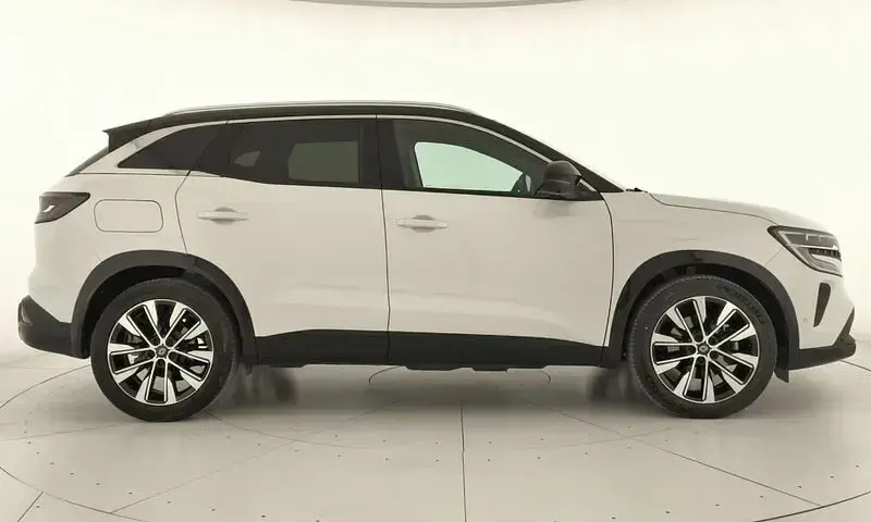 Usado Renault Austral Techno 131 CV (96 kW) 2025 Blanco SUV