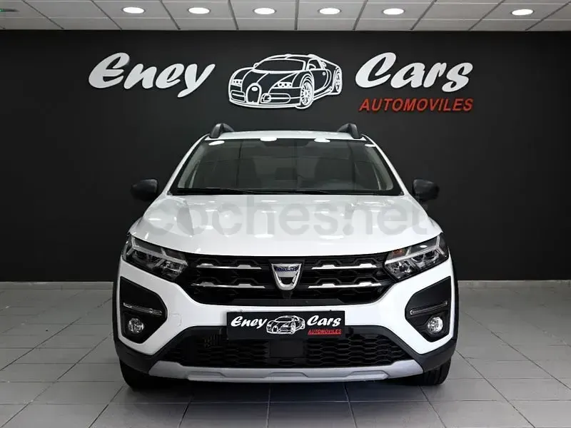 Usado Dacia Sandero Expression 91 CV (66 kW) 2022 Blanco Berlina
