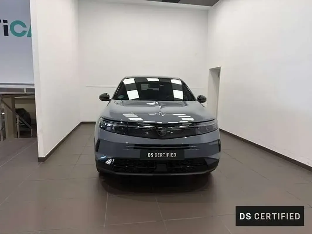 Usado Opel Grandland X S 136 CV (100 kW) 2025 Gris SUV