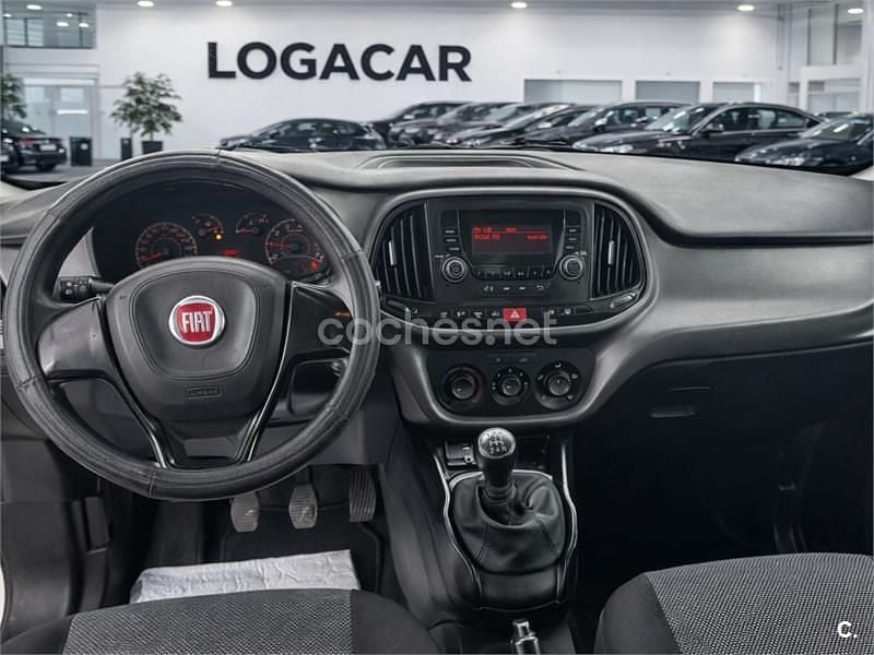 Usado Fiat Doblò Active 90 CV (66 kW) 2015 Blanco Monovolumen