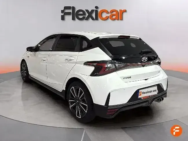 Usado Hyundai i20 N Line 84 CV (61 kW) 2023 Blanco Utilitario