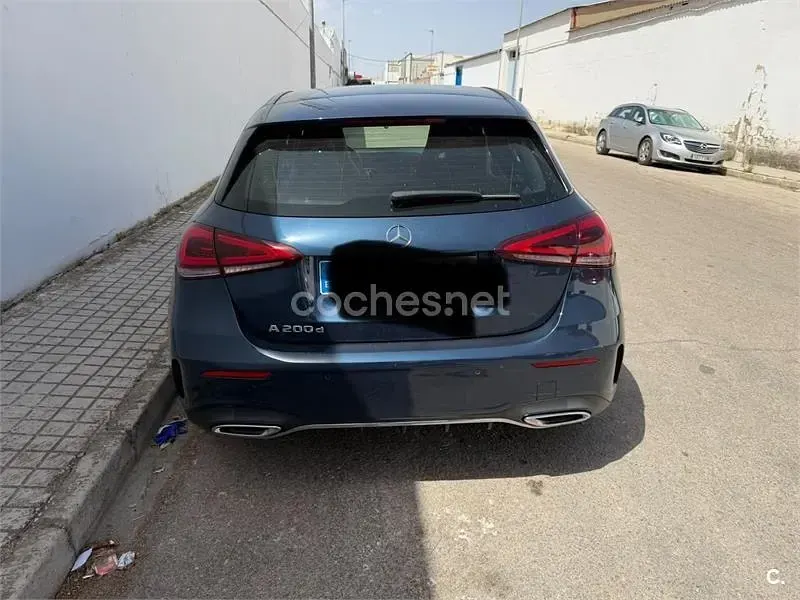 Usado Mercedes A200 150 CV (110 kW) 2020 Azul Berlina