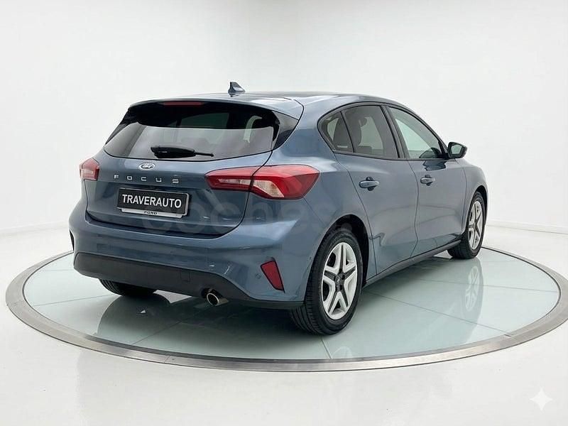 Usado Ford Focus Trend 120 CV (88 kW) 2022 Azul Berlina