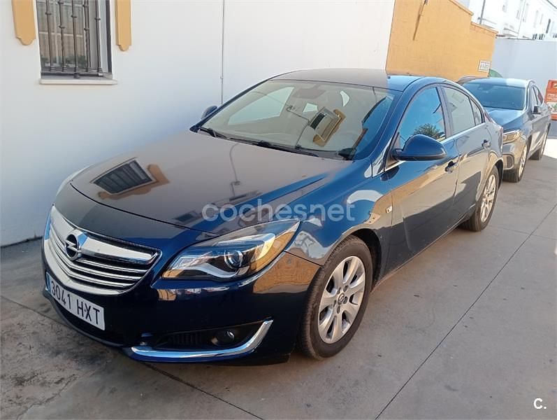 Usado Opel Insignia Business 140 CV (102 kW) 2014 Azul Berlina