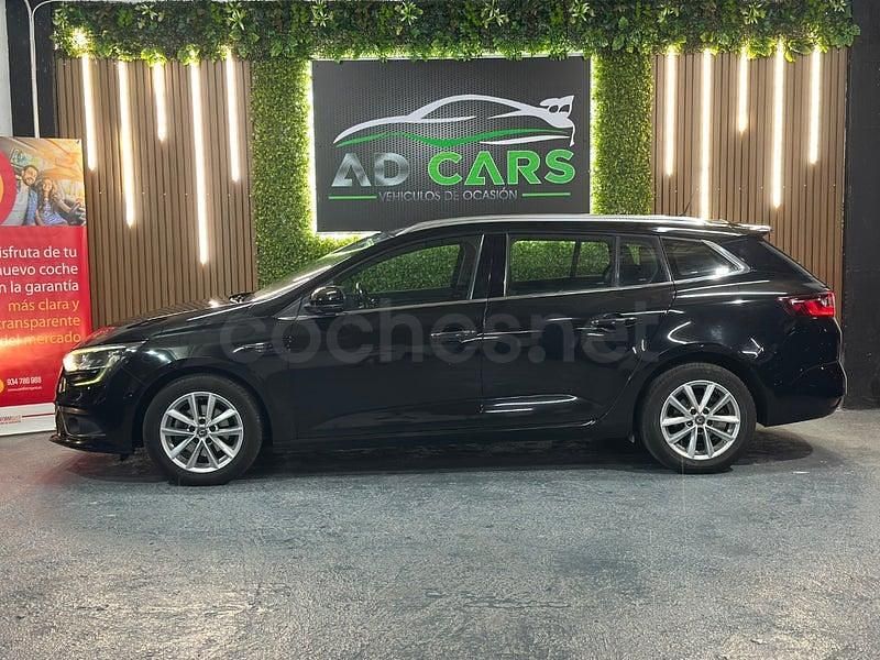 Usado Renault Mégane GrandTour Business 110 CV (80 kW) 2018 Negro Familiar