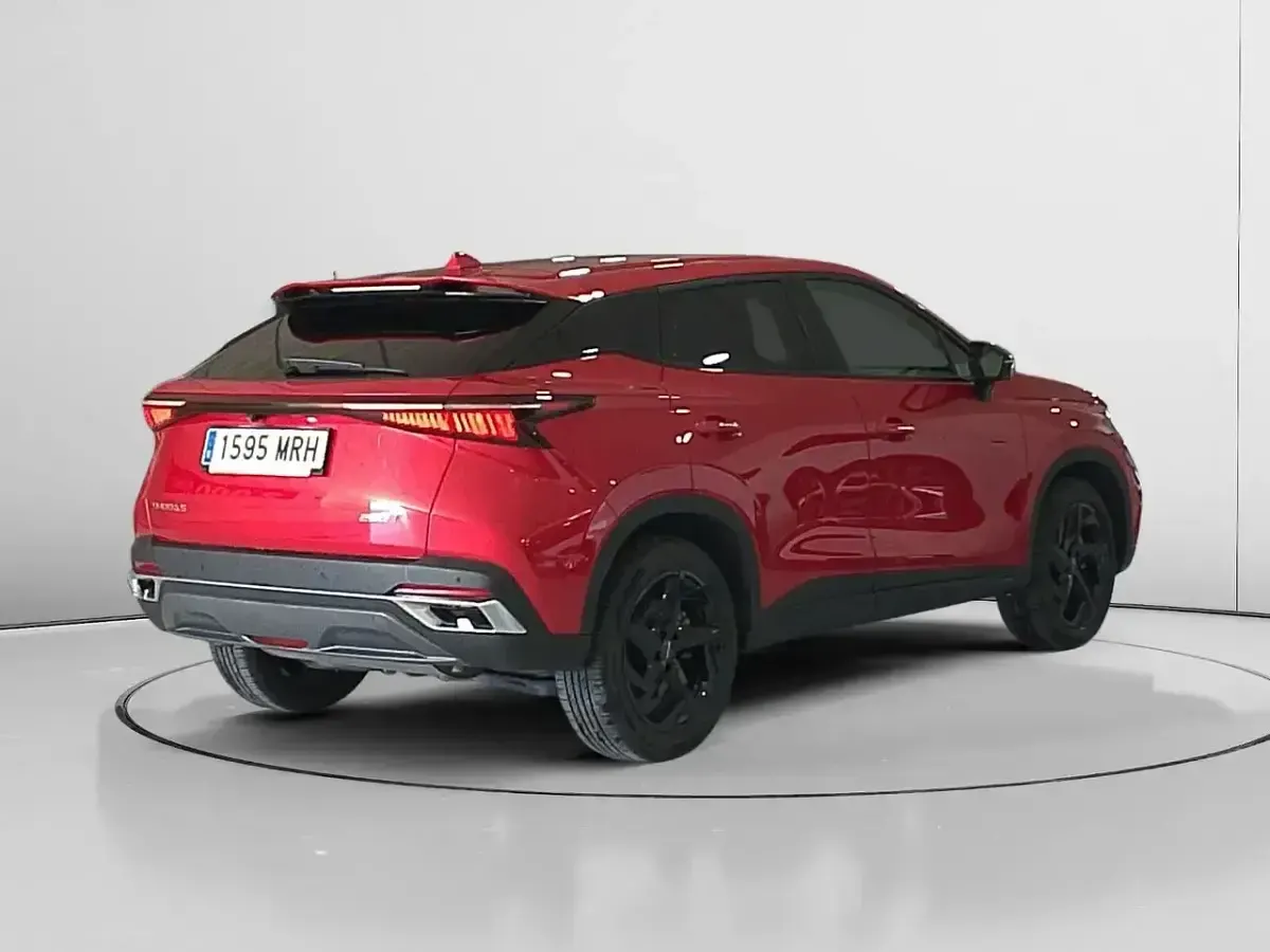 Usado Omoda 5 185 CV (136 kW) 2024 Blanco SUV