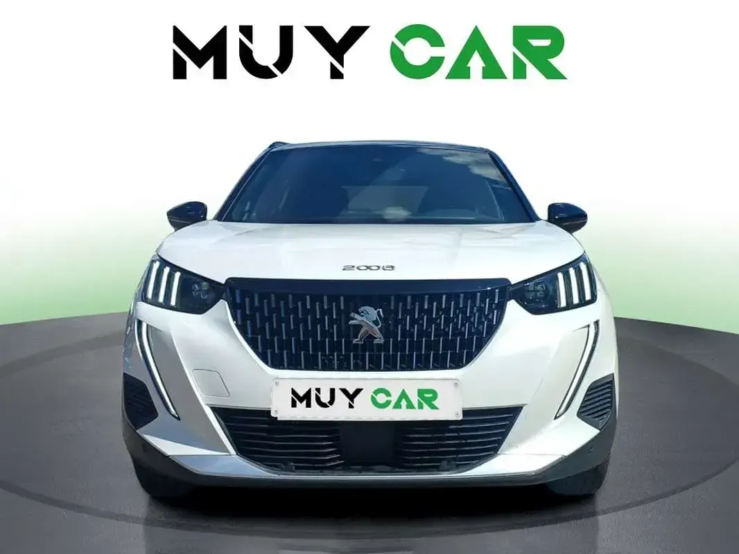 Usado Peugeot 2008 GTi 131 CV (96 kW) 2023 Blanco SUV