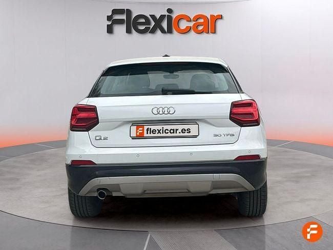 Usado Audi Q2 Design 116 CV (85 kW) 2018 Blanco SUV