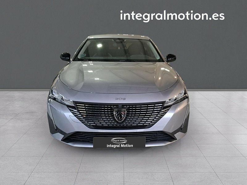 Usado Peugeot 308 Allure 130 CV (95 kW) 2024 Marrón Familiar