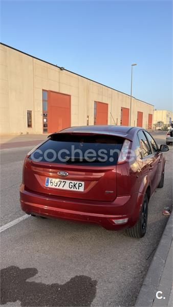 Rojo Usado 2009 Ford Focus Trend Berlina | 1700 € (Super precio) - Imagen 1/4