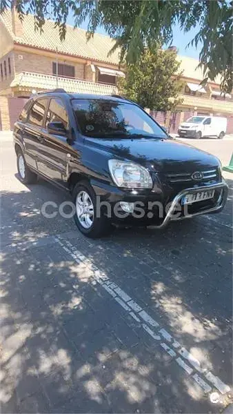 Usado Kia Sportage Active 140 CV (102 kW) 2007 Negro SUV