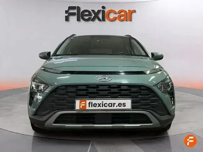 Usado Hyundai Bayon 84 CV (61 kW) 2023 Verde SUV