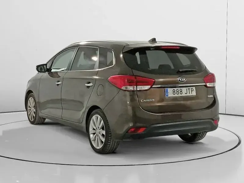 Usado Kia Carens 115 CV (84 kW) 2016 Marrón Monovolumen