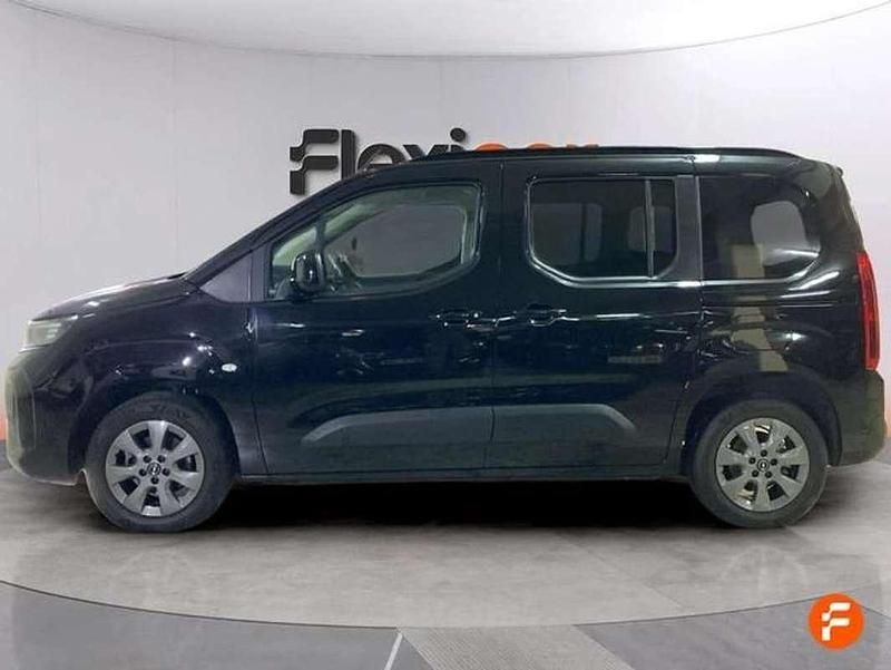 Usado Opel Combo S 101 HP (74 kW) 2024 Preto Monovolume