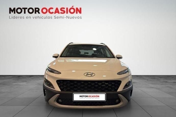 Usado Hyundai Kona 141 CV (103 kW) 2022 Blanco metalizado SUV