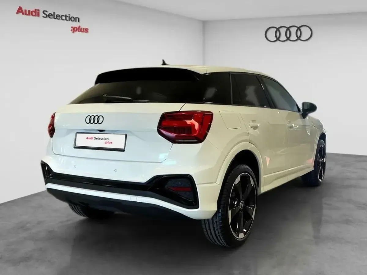 Usado Audi Q2 Sport 150 CV (110 kW) 2024 Blanco SUV