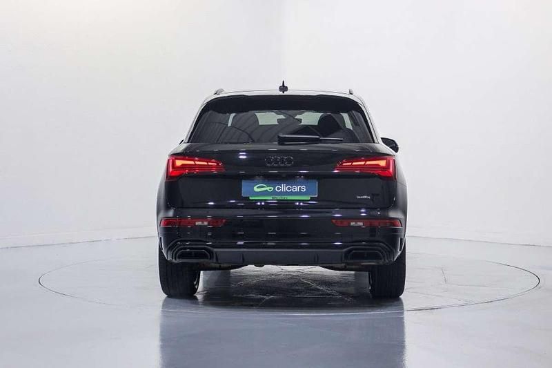 Usado Audi Q5 Premium 204 HP (150 kW) 2022 Preto SUV
