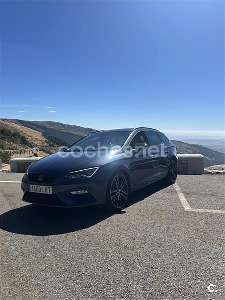 Gris / plata Usado 2020 Cupra Leon Familiar | 30.000 € (Precio justo) - Imagen 1/4