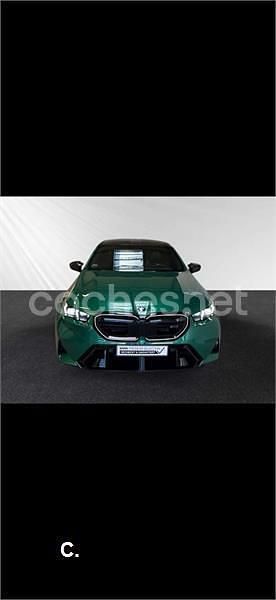 Verde Usado 2025 BMW M5 Comfort Edition Berlina | 119.901 € - Imagen 1/4