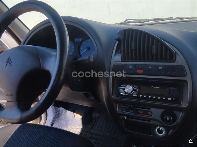 Usado Citroën Saxo Furio 58 CV (42 kW) 2002 Blanco Utilitario