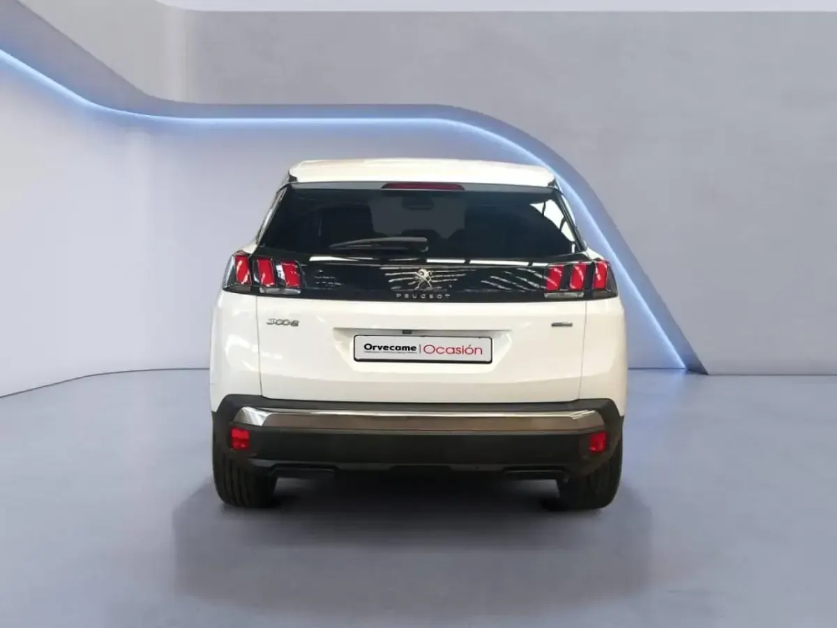 Usado Peugeot 3008 Active 130 CV (95 kW) 2016 SUV
