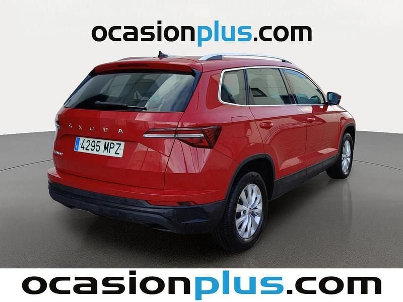 Usado Skoda Karoq Selection 116 CV (85 kW) 2024 Rojo SUV