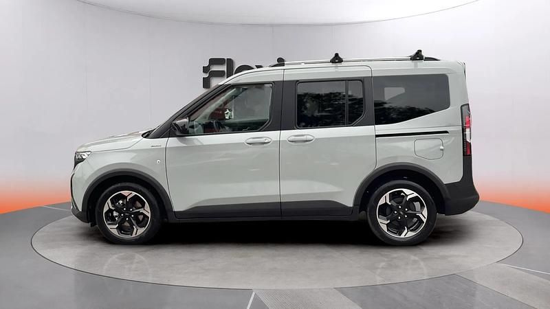 Nuevo Ford Tourneo Courier Titanium 125 CV (91 kW) 2026 Gris Monovolumen