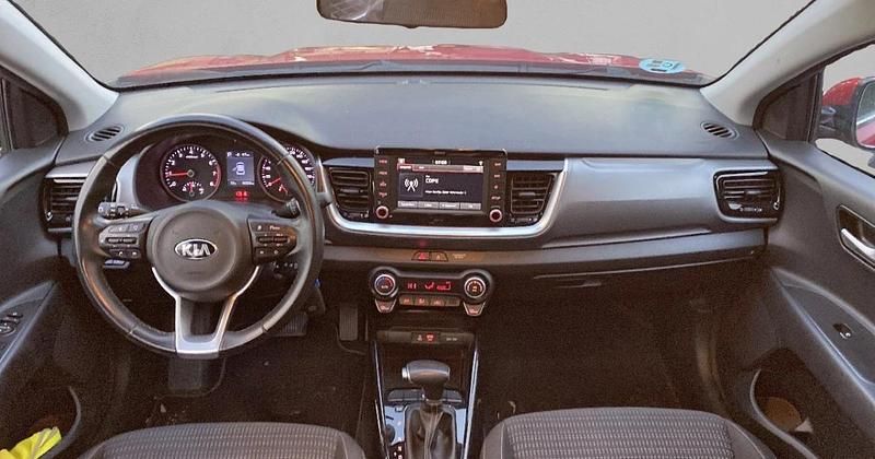 Usado Kia Stonic 120 CV (88 kW) 2018 SUV