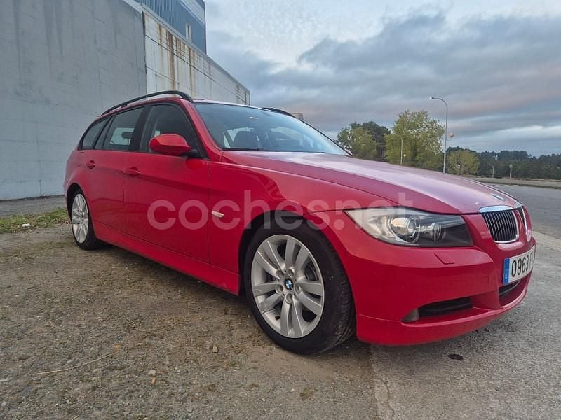 Brugt BMW 320 163 HK (119 kW) 2007 Rød Stationcar