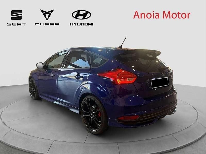 Usado Ford Focus ST 250 CV (183 kW) 2017 Azul Utilitario