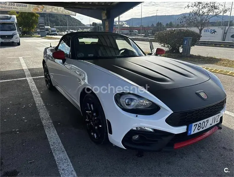 Usado Abarth 124 Spider 170 CV (125 kW) 2017 Blanco Descapotable