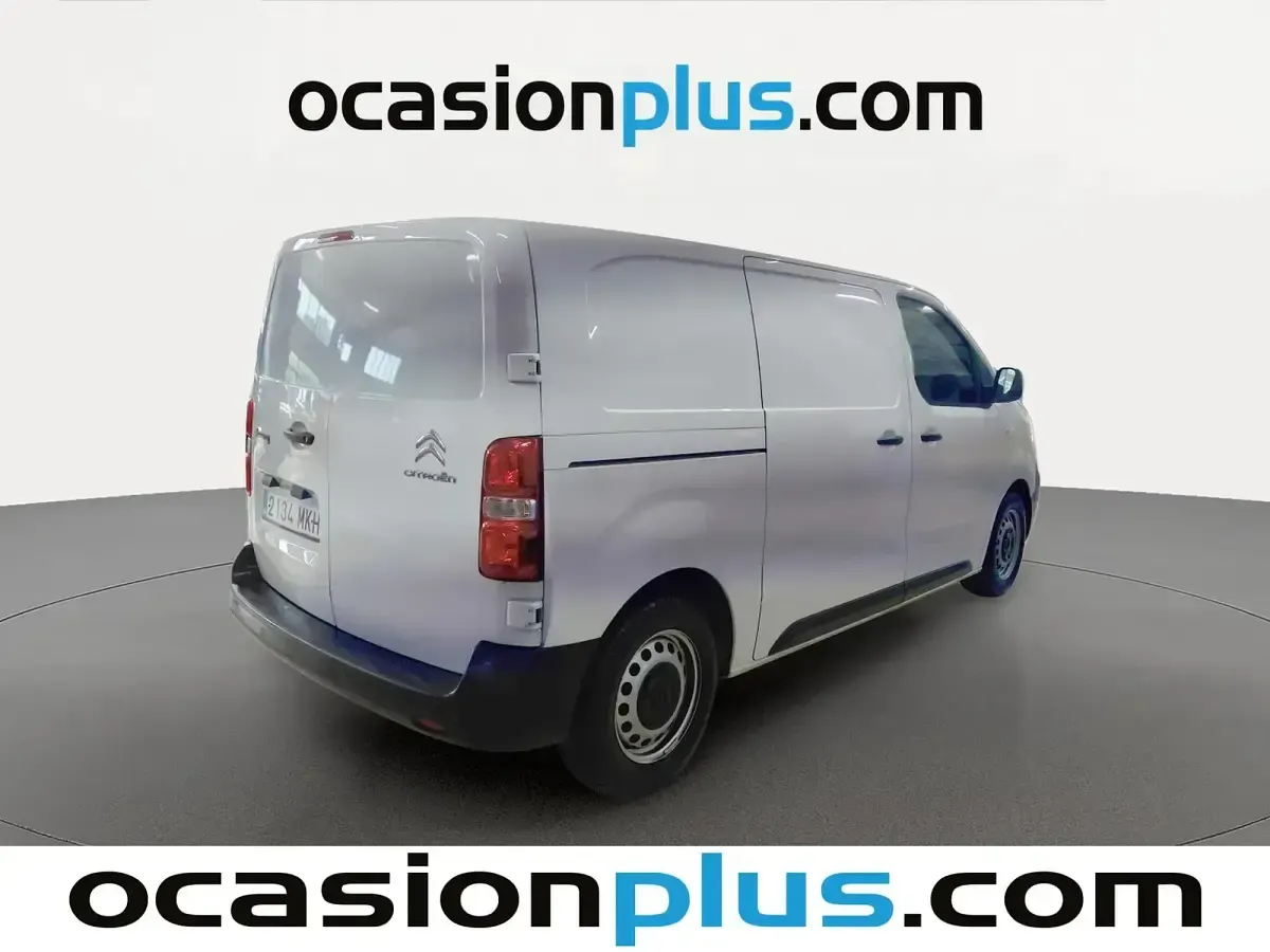 Usado Citroën Jumpy 102 CV (75 kW) 2023 Blanco Monovolumen