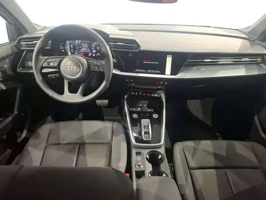 Nuevo Audi A3 204 CV (150 kW) 2026 Blanco Berlina