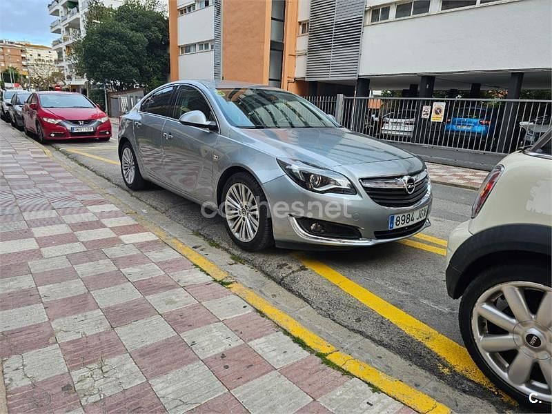 Usado Opel Insignia Excellence 163 CV (119 kW) 2015 Gris / plata Berlina