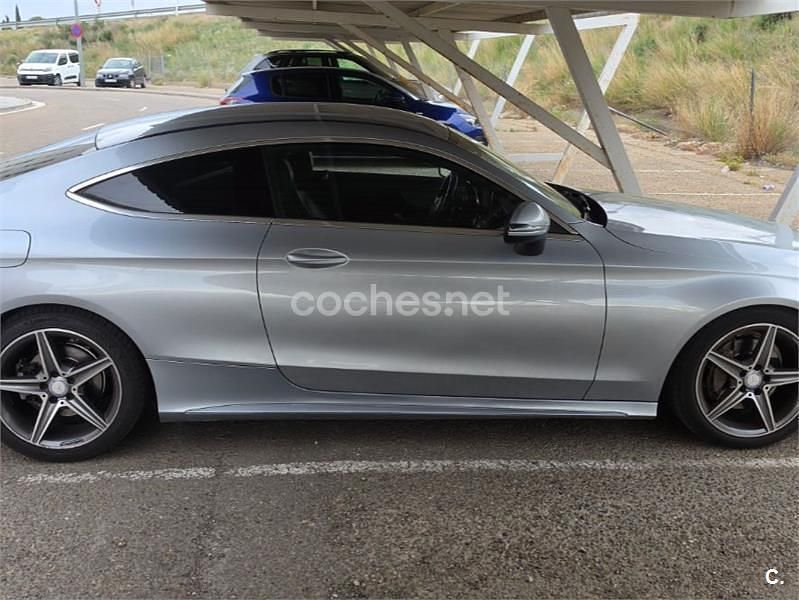 Usado Mercedes C220 AMG line 170 CV (125 kW) 2016 Gris / plata Coupe