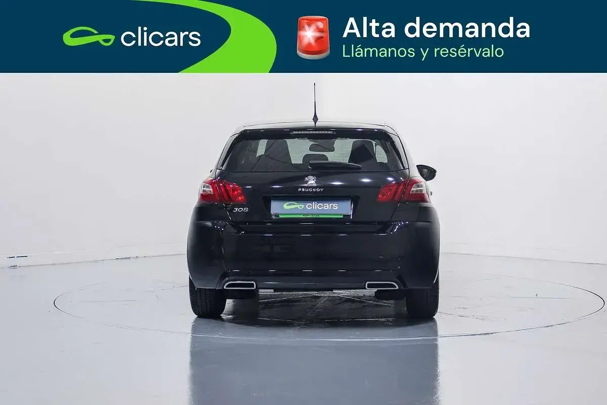 Usado Peugeot 308 Style 110 CV (80 kW) 2017 Negro Utilitario
