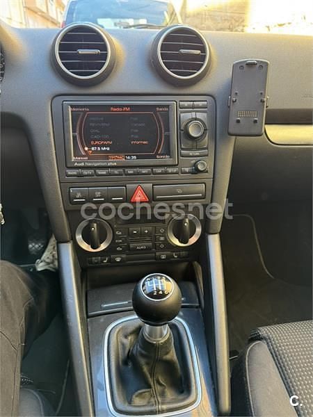 Usado Audi A3 Attraction 170 CV (125 kW) 2010 Negro Berlina
