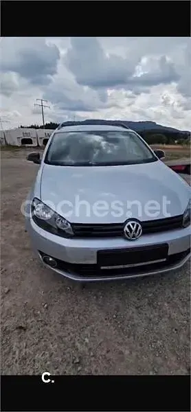 Usado VW Golf VII Advance 105 CV (77 kW) 2013 Gris / plata Familiar