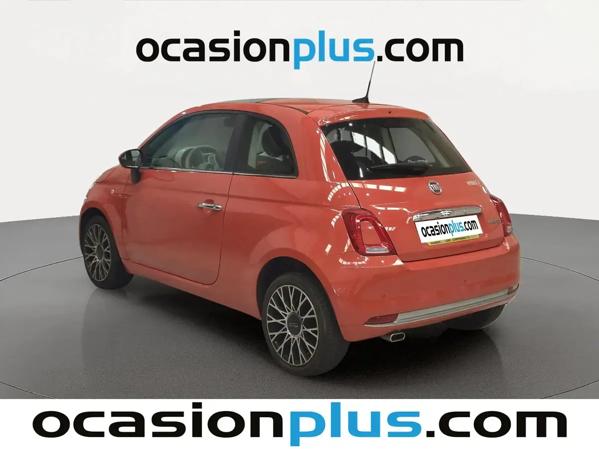 Usado Fiat 500 Dolcevita 71 CV (52 kW) 2024 Naranja Utilitario